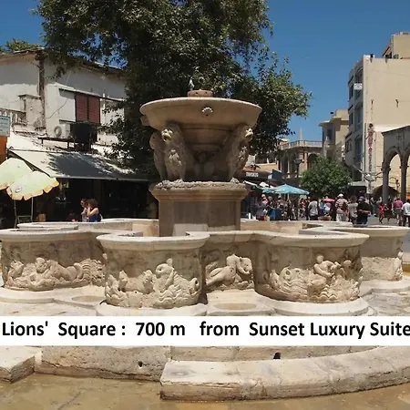 Sunset Luxury - Rooftop In The Center דירה *